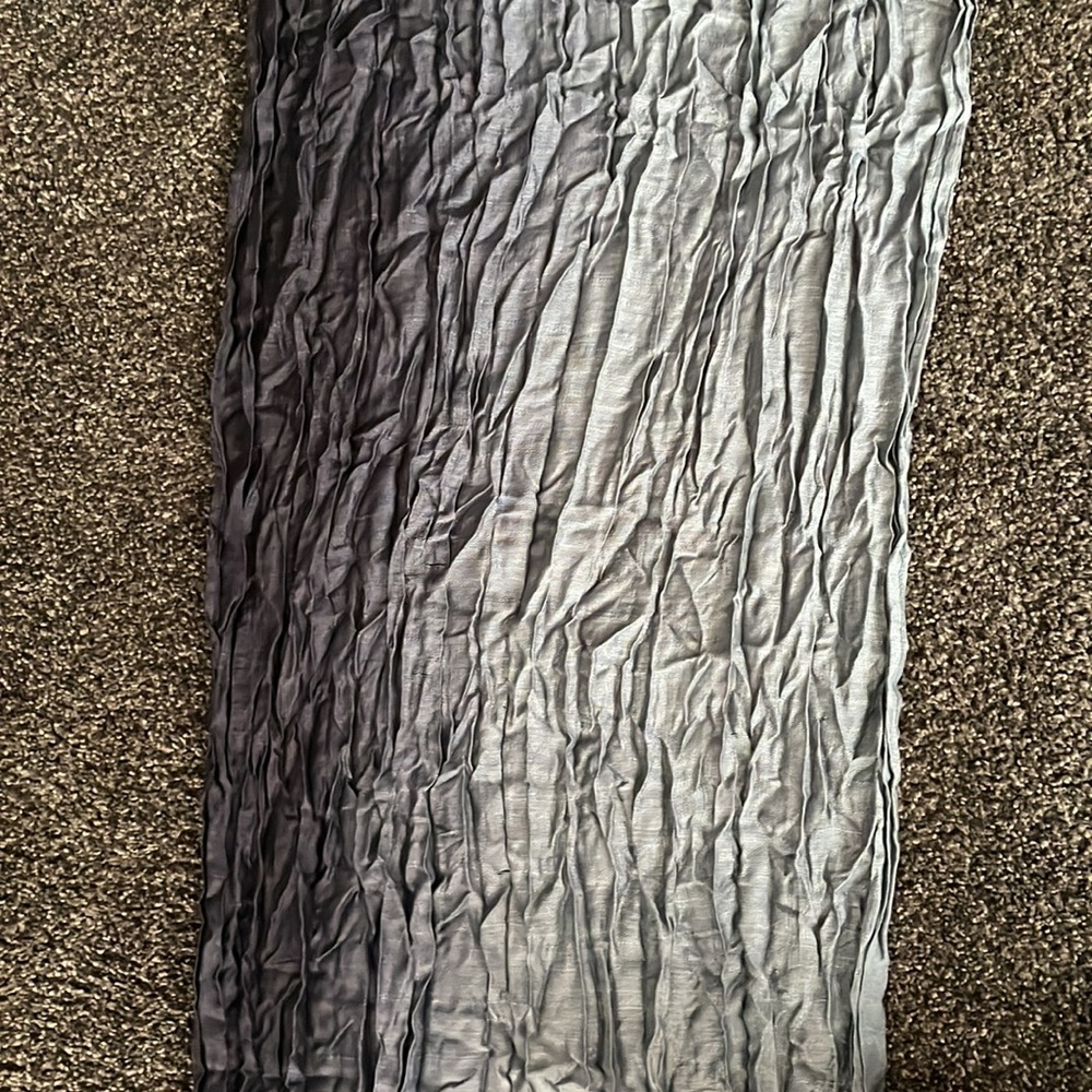 Scarf - Picture 2 of 3